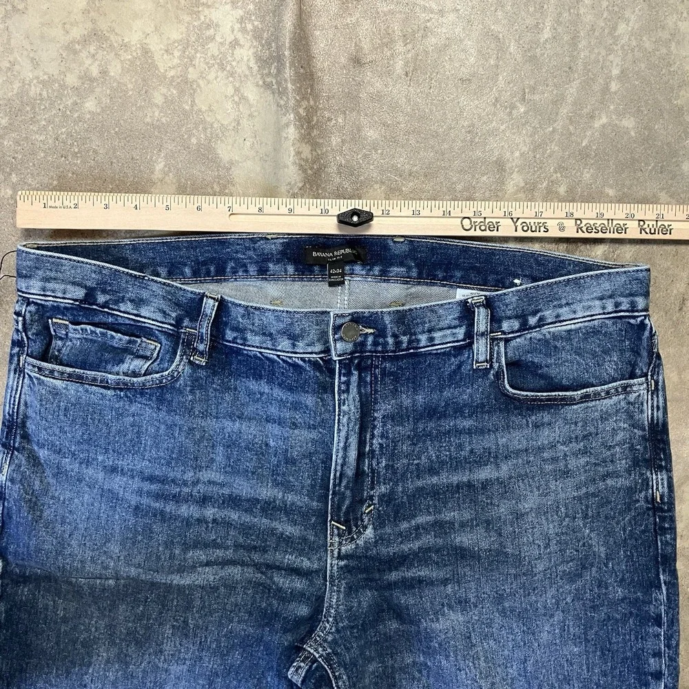 Banana Republic Jeans Mens Size 42X34 Blue‎ Slim Fit Organic Light Wash Denim